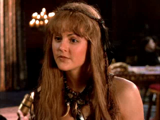 File:Amber Sainsbury - Amazon.png