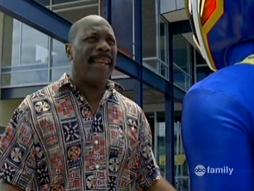 File:James Gaylyn - Shopkeeper - SPDe23 - Zapped.png