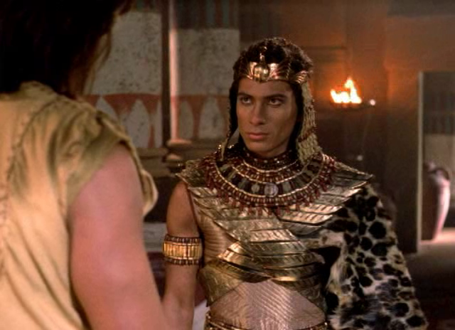 File:Toi Iti - Ramses - 6.06 - City of The Dead.png