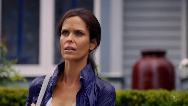 File:Katrina Browne - Caroline Brankovich - 2.02 - Big Fat Fibs.png