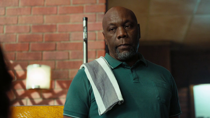 File:James Gaylyn - Waiter - 1.01 - El Jefe.png