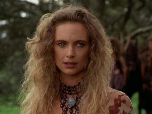 File:Kim Michalis - Scilla - 1.02 - Eye of the Beholder.png