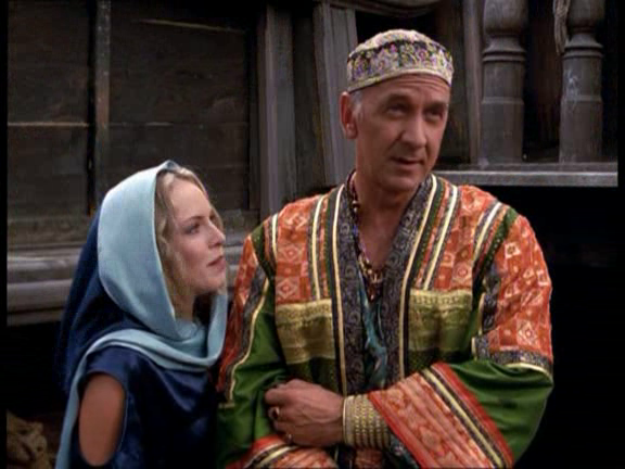 File:Stephen Tozer - Thadeus - Xena - s03e19 - Tsunami.png