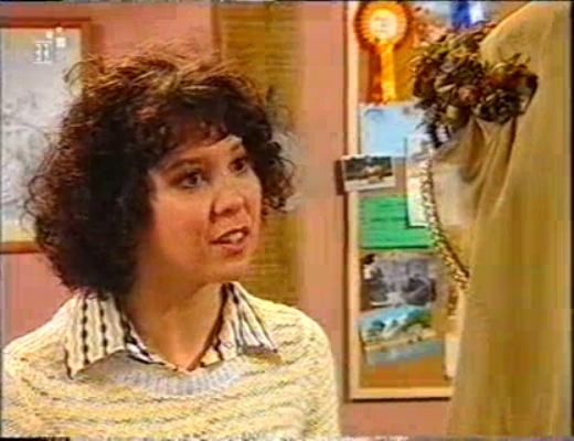 File:RH Jodie Rimmer plays Tiffany ep 34.png