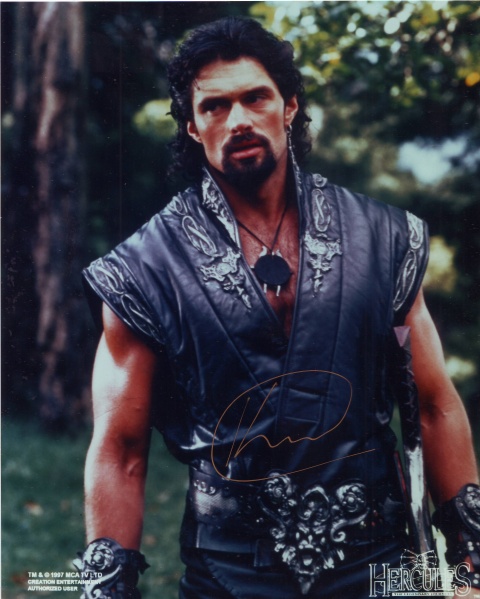 File:Kevin Smith Autograph.JPG